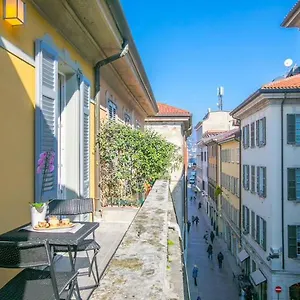 Apartment Downtown Como